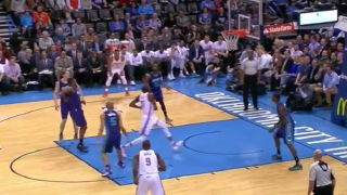 Watch Charlotte Hornets Inexplicably Allow Kevin Durant A Wide Open Dunk